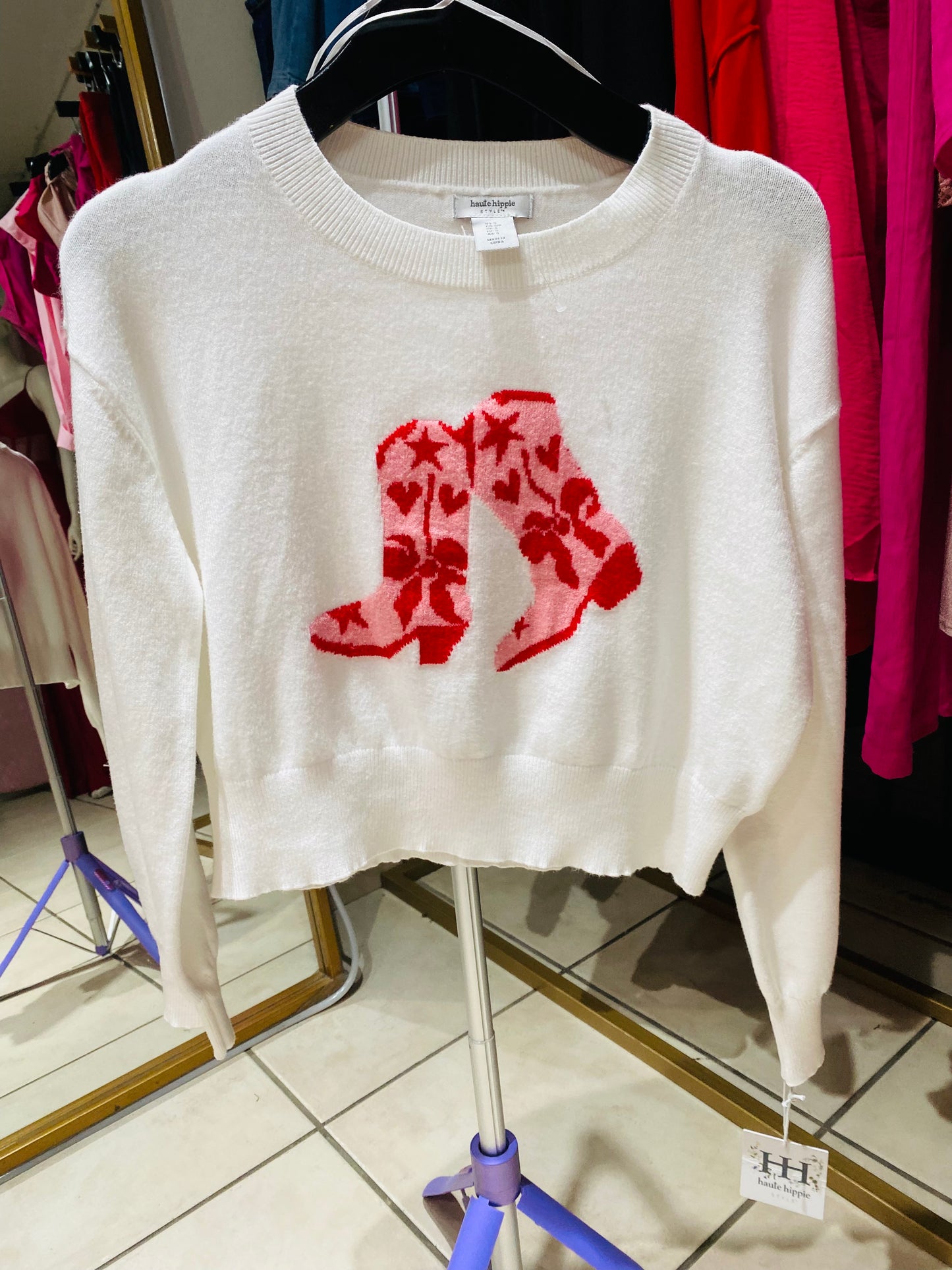 Sueter hoddie dama Haute Hippie botas blanco