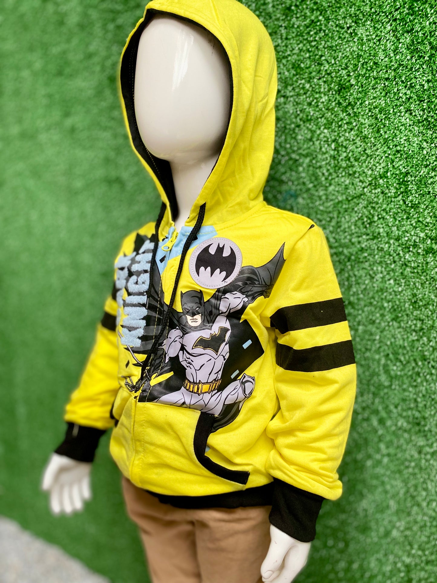 Sueter hoodie sudadera Batman niño 2 a 8 años C1-BA-109N 450345 amarillo
