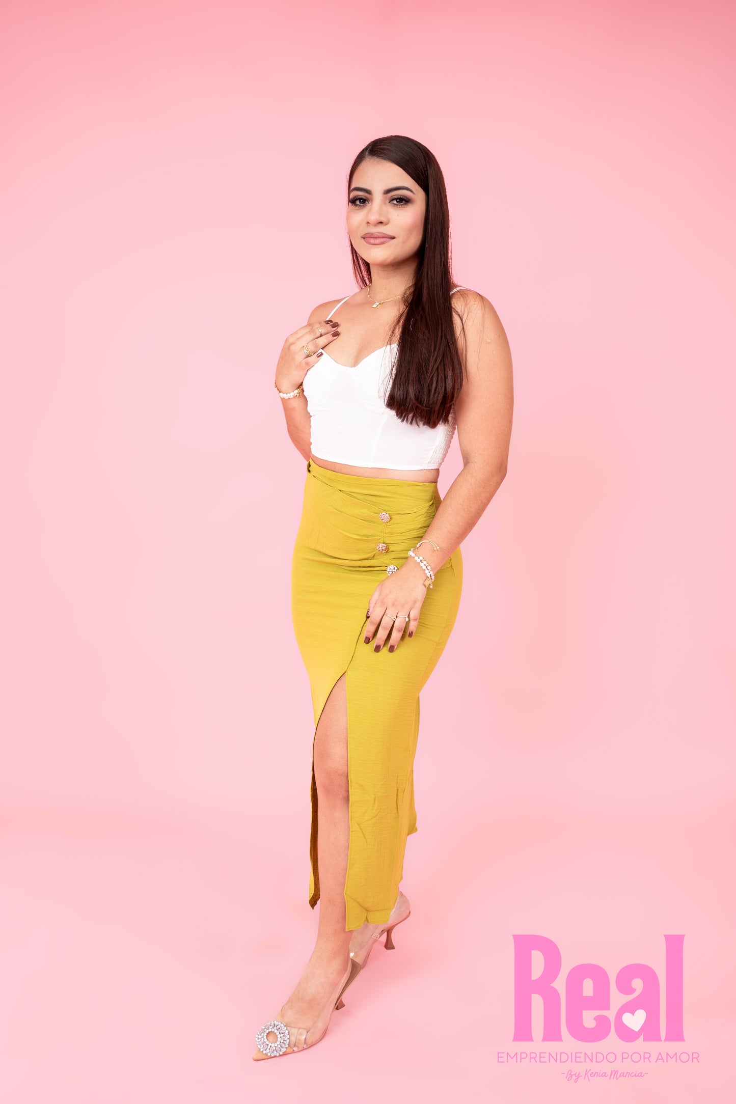Falda para dama traslapada mostaza CFD1068-60 590315