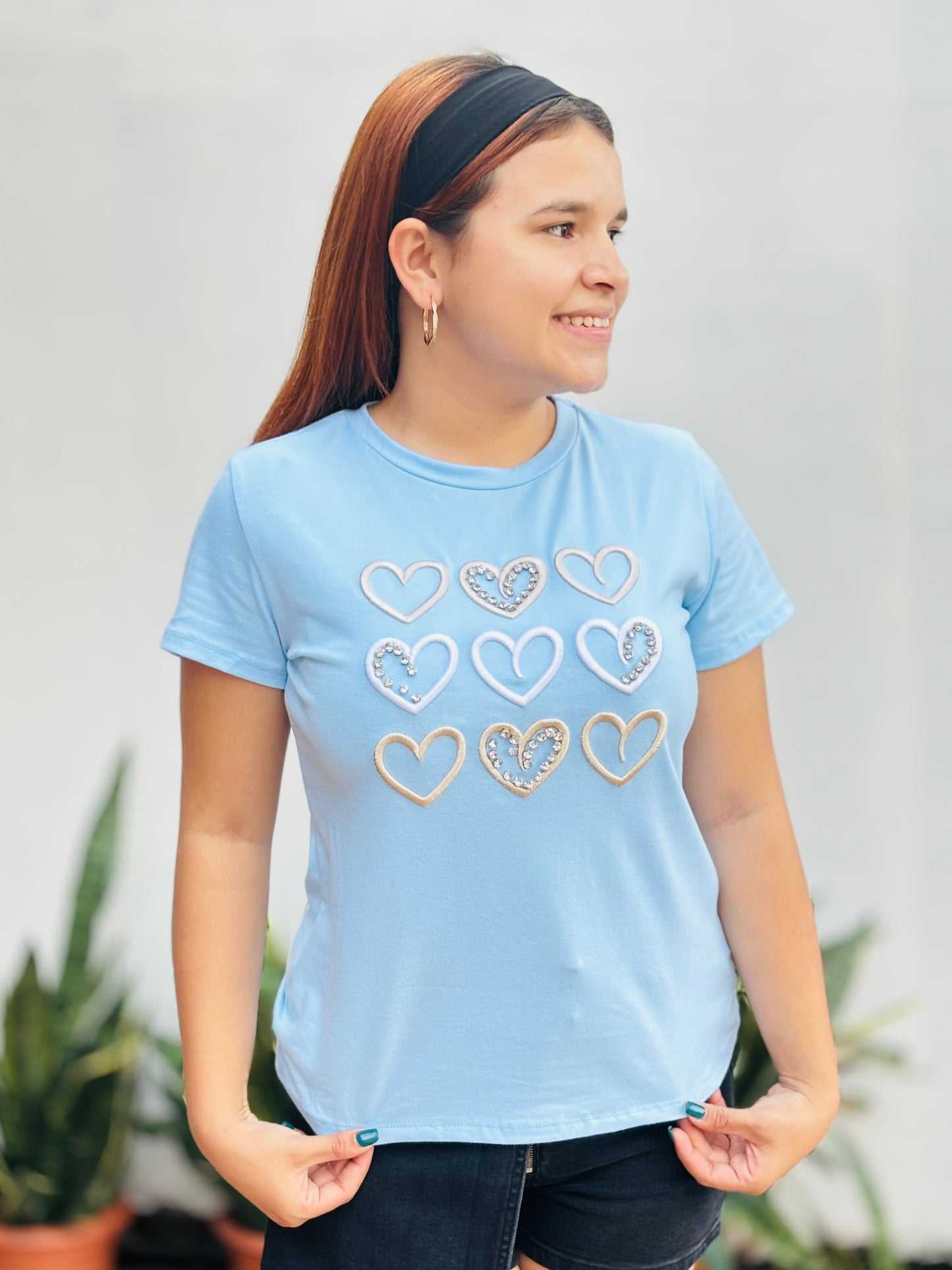 Camisa corazones bordados azul celeste S-XL IN1-2213